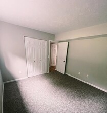 3622 Douglas Ave in Kalamazoo, MI - Building Photo - Building Photo