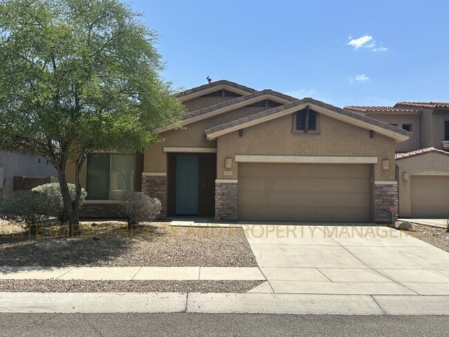 6166 N Placita San Agustin