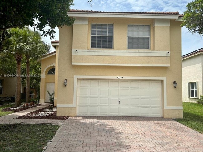 property at 12704 SW 42nd St