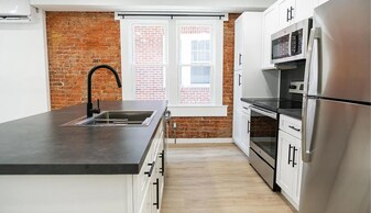 1915 W Livingston St, Unit #1 in Allentown, PA - Building Photo