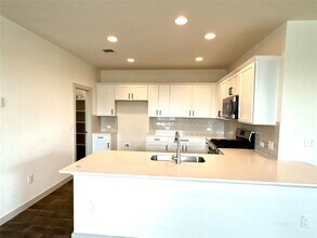 4712 Quarrybank Dr. in Pflugerville, TX - Building Photo - Building Photo