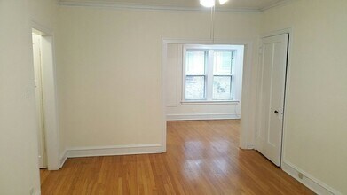 708 Seward St in Evanston, IL - Building Photo - Building Photo