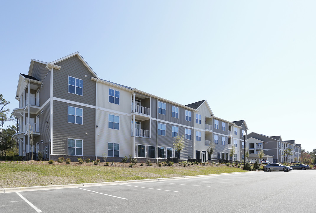 Belle Meade Apartments - Phase III in Wilmington, NC - Foto de edificio