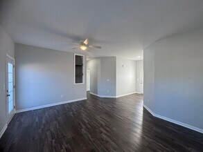 1225 Kendall Dr in Clarksville, TN - Building Photo - Building Photo