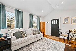 2215 Cambridge Ave in North Charleston, SC - Building Photo