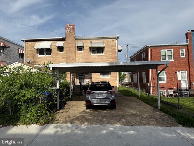 5032 Sargent Rd NE in Washington, DC - Building Photo - Building Photo