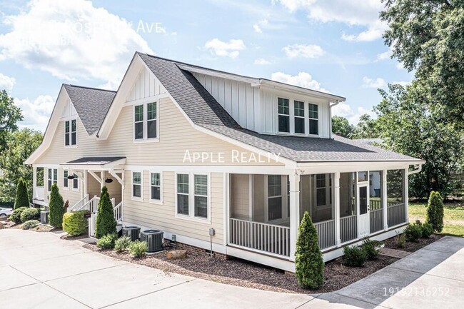 property at 911 Rosehill Ave