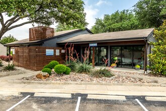 Foundation at Cityline in Richardson, TX - Building Photo - Building Photo