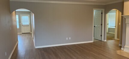 3702 SW Moline Ave in Bentonville, AR - Building Photo - Building Photo