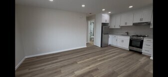 14715 Mesa Dr, Unit B in Victorville, CA - Building Photo