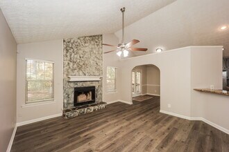 1216 Gallatin Ct in Hampton, GA - Building Photo - Building Photo