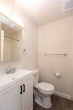 669 Broadway in Ulster Park, NY - Building Photo - Building Photo