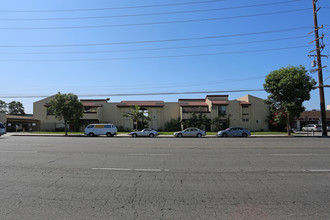 Liberty Tree Apartments in Garden Grove, CA - Building Photo - Building Photo