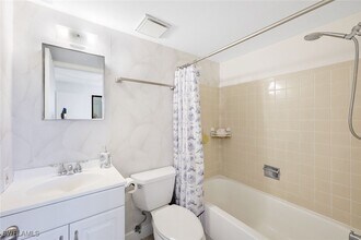 3625 Boca Ciega Dr in Naples, FL - Building Photo - Building Photo