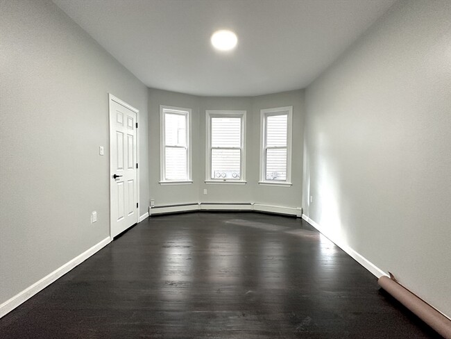 11 Priesing St in Boston, MA - Building Photo - Building Photo