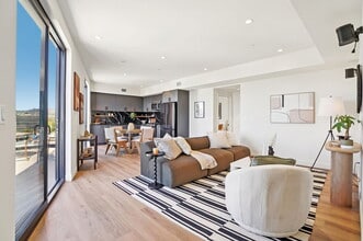 The Spaulding in Los Angeles, CA - Foto de edificio - Building Photo