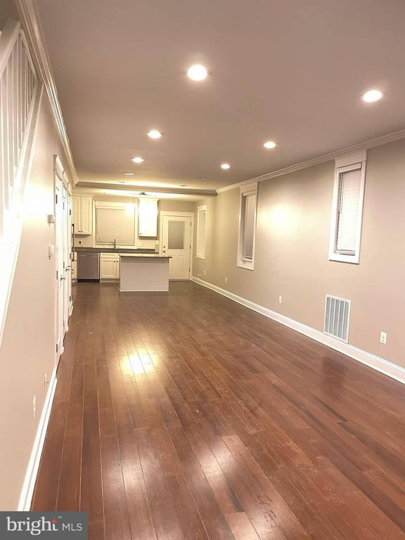 1103 Morse St NE in Washington, DC - Building Photo - Building Photo