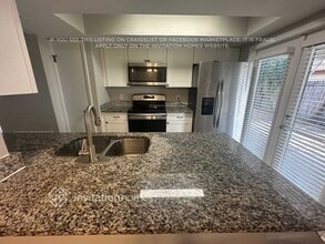 2447 Atrium Cir in Orlando, FL - Building Photo - Building Photo