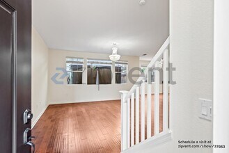 334 Pacifica Dr in Brentwood, CA - Building Photo - Building Photo