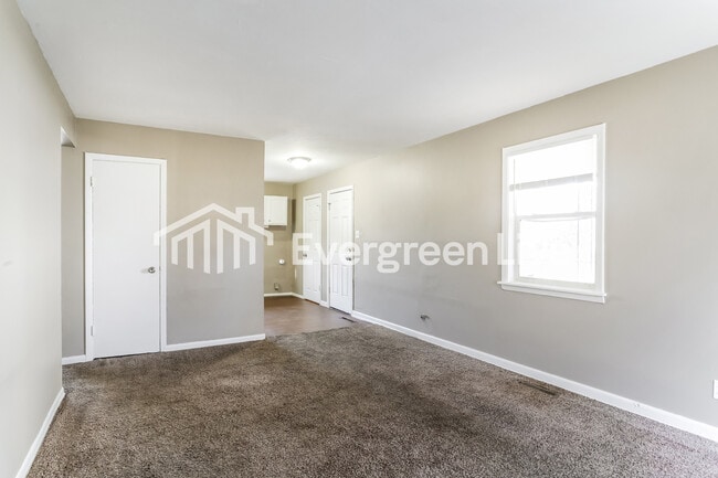 1665 Shady Lane Rd in Columbus, OH - Building Photo - Building Photo