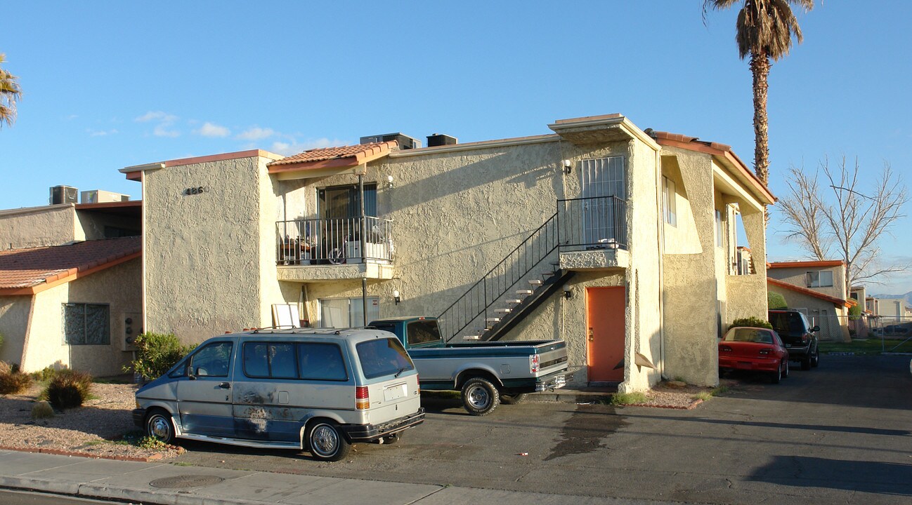 4860 W Twain Ave in Las Vegas, NV - Building Photo