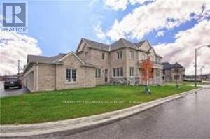 37 Carratuck St in East Gwillimbury, ON - Building Photo - Building Photo