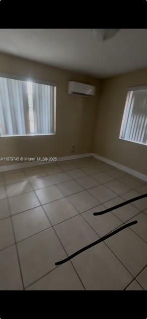 property at 116 W 17th St
