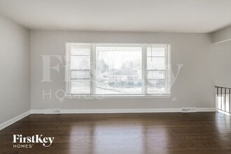 744 E 167th Pl in South Holland, IL - Building Photo - Building Photo