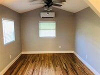 734 McDaniel St photo'