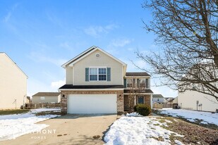 196 Worthington Dr in Germantown, OH - Building Photo