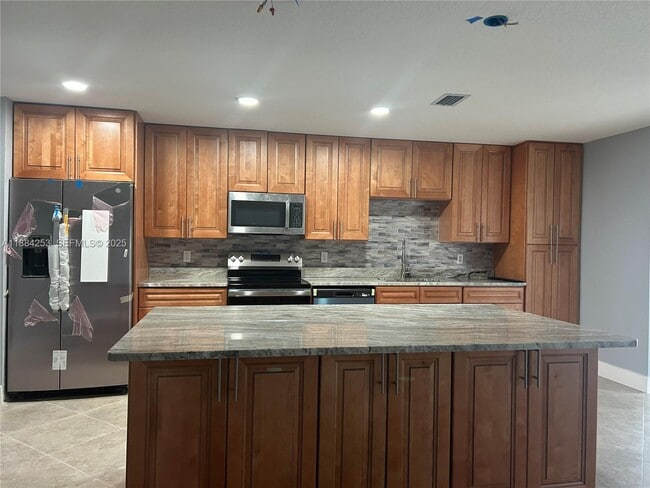 property at 7109 Santa Rosa Pkwy