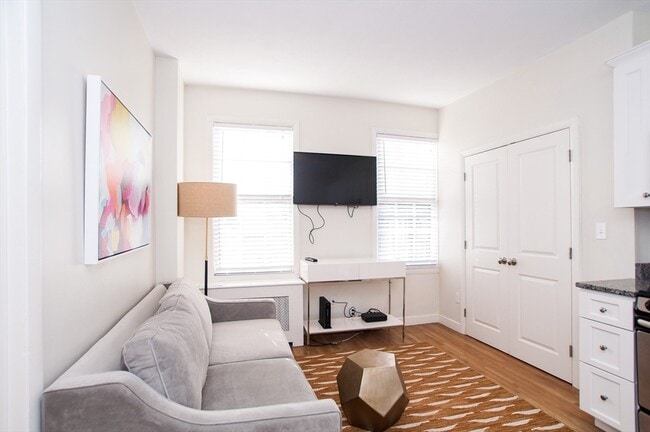 102 Chandler St in Boston, MA - Building Photo - Building Photo