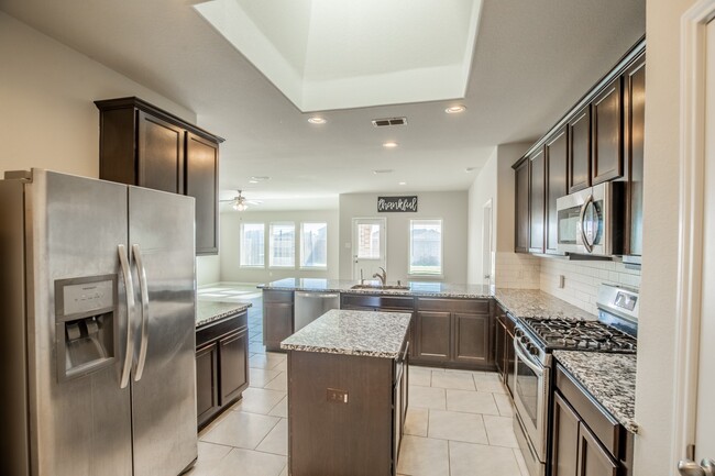 1407 Wheatland Terrace Ln in Missouri City, TX - Building Photo - Building Photo