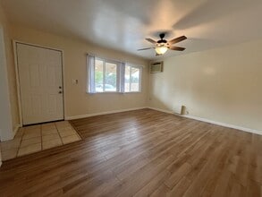 32037-32041 Avenue E in Yucaipa, CA - Building Photo - Building Photo