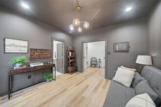 1307 E 27th St in Houston, TX - Building Photo - Building Photo