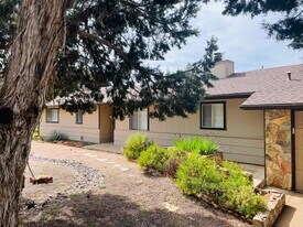 185 Sierra Rd in Sedona, AZ - Building Photo