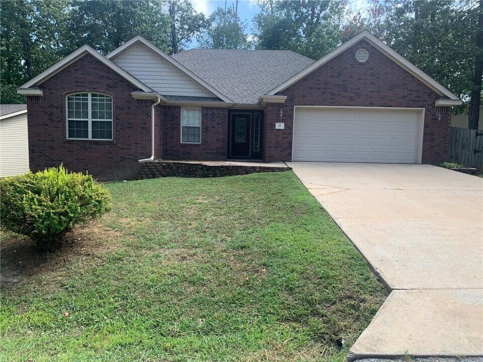 22 Sullivan Dr in Bella Vista, AR - Building Photo