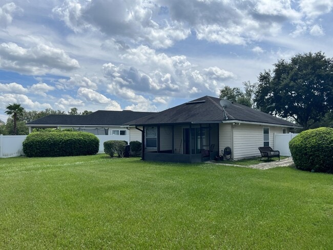 property at 4078 Pebble Brooke Circle South