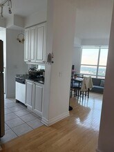 1 Elm Dr W in Mississauga, ON - Building Photo - Building Photo