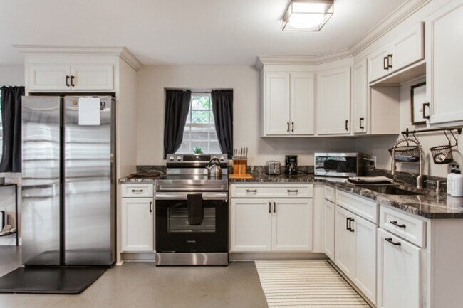 292 First Street-Unit -ID1247971P in Athens, GA - Building Photo - Building Photo