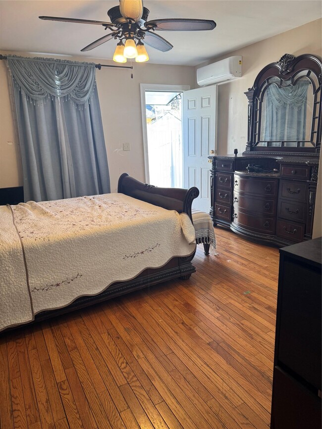 property at 150-69 116th Rd
