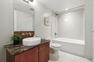 1025 1st St SE in Washington, DC - Building Photo - Building Photo