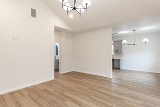 508 Brown St in Lockhart, TX - Building Photo - Building Photo