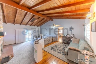 10101 Dewey Dr in Garden Grove, CA - Foto de edificio - Building Photo