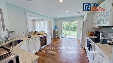 7106 Haven Way in Wilmington, NC - Building Photo - Building Photo