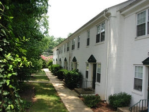 Woodrow in Charlottesville, VA - Building Photo