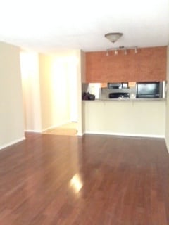 359 Half Moon Ln-Unit -306 in Daly City, CA - Building Photo - Building Photo