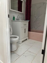 1115 Beach Ave in Bronx, NY - Building Photo - Building Photo