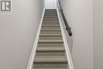 1120 Klondike Rd in Ottawa, ON - Building Photo - Building Photo