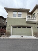 1865 Wind Ranch Rd in Reno, NV - Building Photo